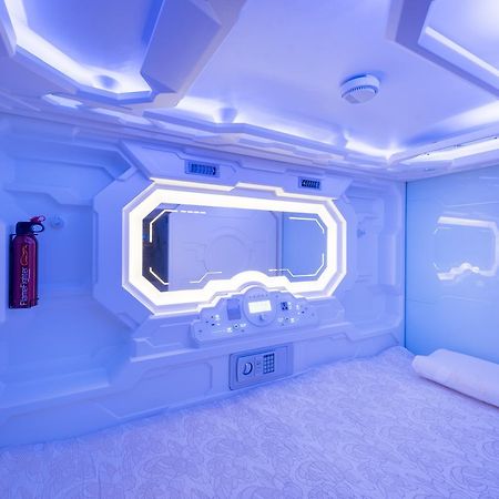 Хостел Hi Capsule Pattaya (Adults Only) Экстерьер фото
